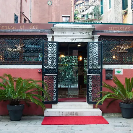 Hotel La Fenice Et Des Artistes-3